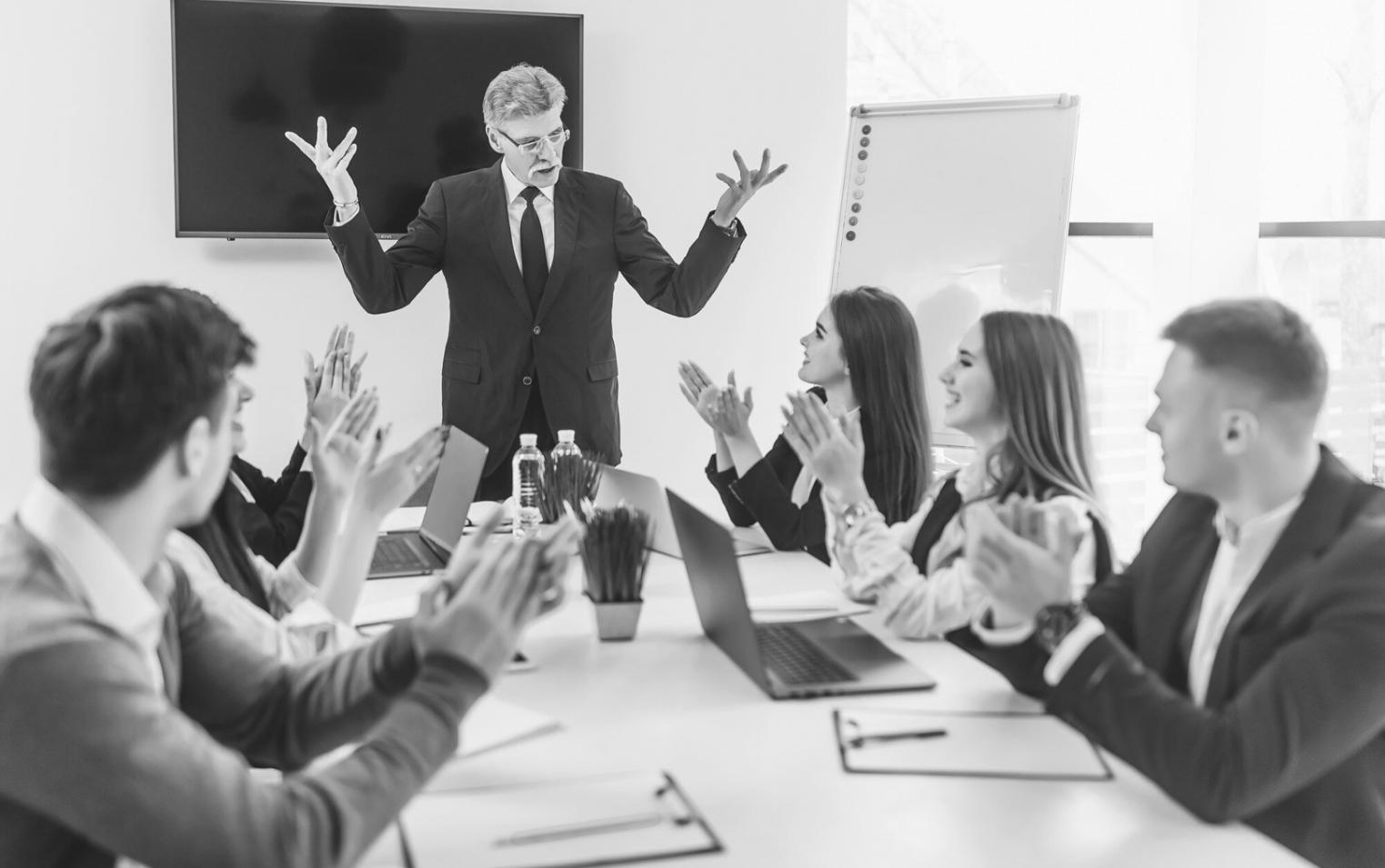 Ambiente di apprendimento personalizzato con materiali adattivi